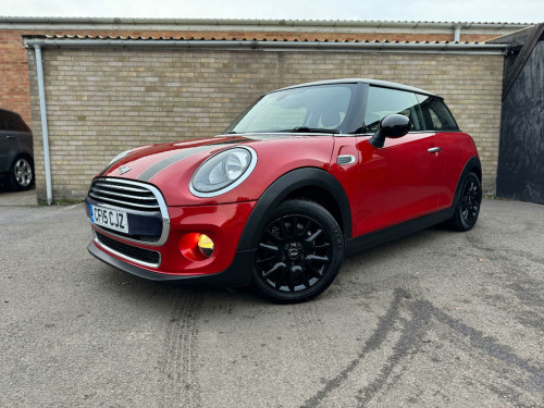 MINI Hatch  1.5 Cooper D 3dr