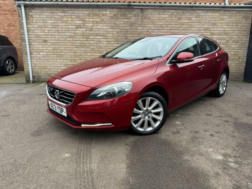 Volvo V40  2.0 V40 SE Luxury Nav D3 5dr