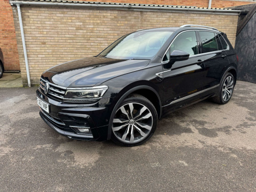 Volkswagen Tiguan  2.0 Tiguan R-Line TDI BlueMotion Technology Semi-Auto 5dr