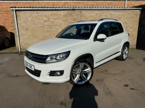 Volkswagen Tiguan  2.0 Tiguan R-Line TDI BlueMotion Technology 4Motion Semi-Auto 4WD 5dr