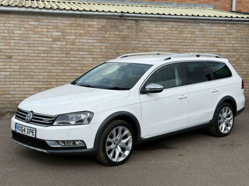 Volkswagen Passat  2.0 Passat Alltrack TDI BlueMotion Technology 4Motion 4WD 5dr 
