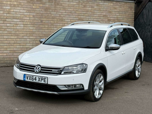 Volkswagen Passat  2.0 Passat Alltrack TDI BlueMotion Technology 4Motion 4WD 5dr 
