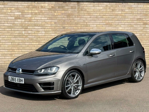 Volkswagen Golf  2.0 Golf R DSG 4WD 5dr