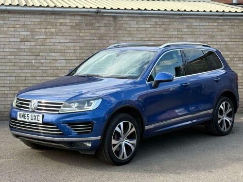 Volkswagen Touareg  3.0 Touareg V6 R-Line TDI BlueMotion Technology Auto 4WD 5dr