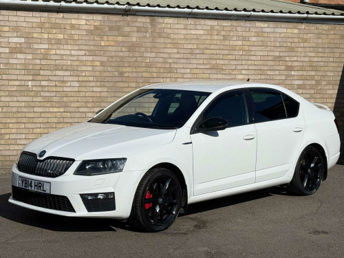 Skoda Octavia  2.0 Octavia vRS TDI CR Semi-Auto 5dr