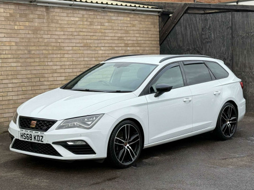 SEAT Leon  2.0 Leon Cupra 300 TSi 4Drive Semi-Auto 4WD 5dr 