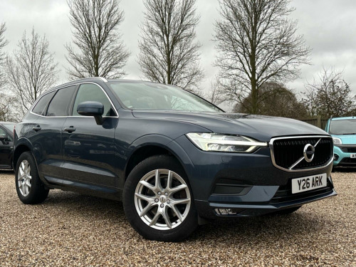 Volvo XC60  2.0 Momentum Pro T5