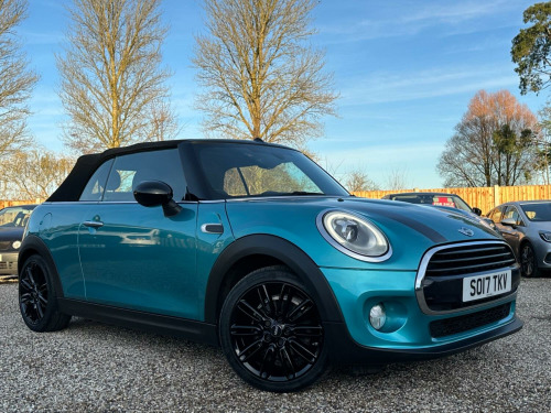 MINI Convertible  1.5 Cooper Convertible