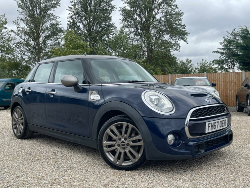 MINI Hatch  2.0 5-Door Hatch Cooper S Seven Edition