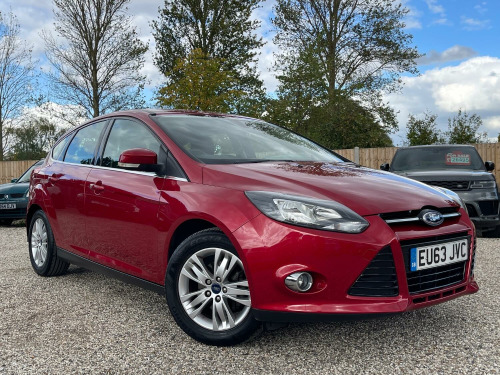 Ford Focus  1.0 T EcoBoost Titanium Navigator
