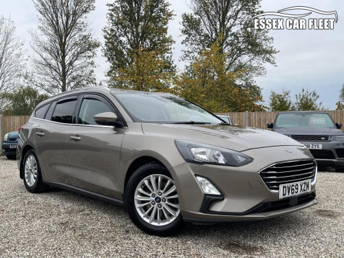 Ford Focus  1.0 T EcoBoost Titanium