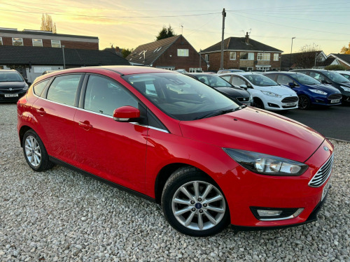 Ford Focus  1.0T EcoBoost Titanium Euro 6 (s/s) 5dr