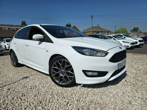 Ford Focus  1.5 TDCi ST-Line Euro 6 (s/s) 5dr