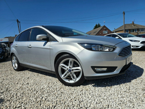 Ford Focus  1.0T EcoBoost Zetec Edition Euro 6 (s/s) 5dr