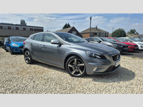 Volvo V40  2.0 D2 R-Design Lux Nav Euro 6 (s/s) 5dr