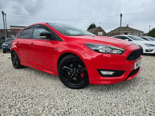 Ford Focus  1.5T EcoBoost Zetec S Red Edition Euro 6 (s/s) 5dr