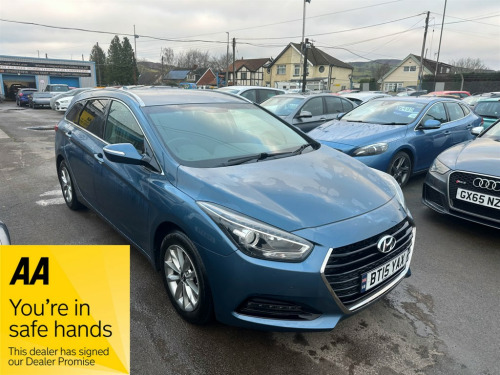 Hyundai i40  CRDI SE NAV BLUE DRIVE