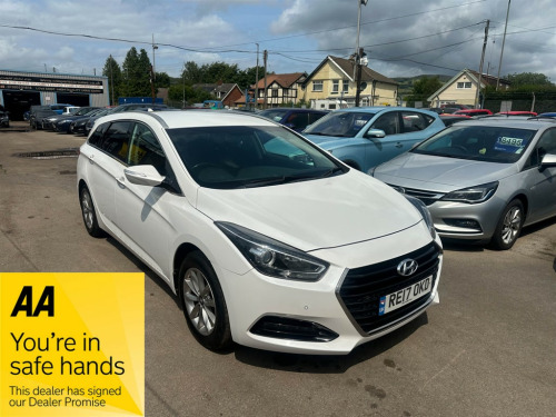 Hyundai i40  CRDI SE NAV BLUE DRIVE