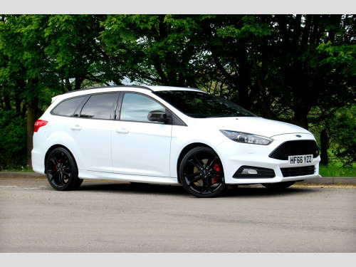 Ford Focus  ST-3 2.0 EcoBoost Estate - 48,700 miles - FSH - SYNC 3, Style Pack 19inch A