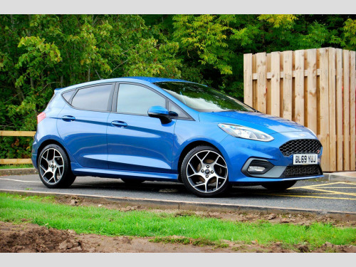 Ford Fiesta  ST-2 1.5 EcoBoost 5-Door - 1 Owner, SYNC 3 Sat Nav, Cruise - 47,000 miles -