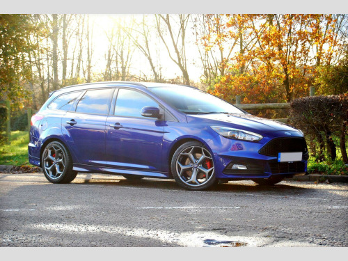 Ford Focus  ST-3 TDCI 2.0 Diesel Estate - Full History - SYNC 3 Sat Nav, Camera - Â£20 