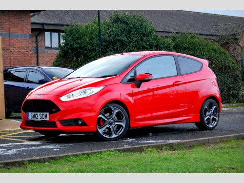 Ford Fiesta  ST-3 1.6 T - Genuine 7,200 miles From New - 1 Owner - Full Ford History - U