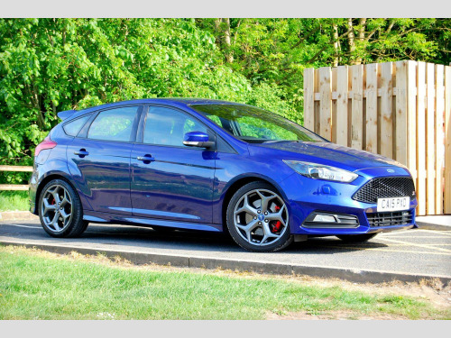 Ford Focus  ST-3 2.0 EcoBoost - 52,700 miles - Sat Nav, Full Recaro Leather - FSH - Unm