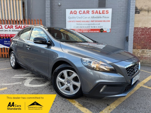 Volvo V40  D2 CROSS COUNTRY SE