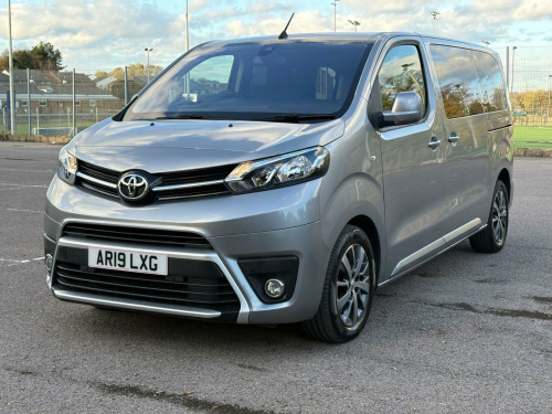 Toyota PROACE Verso  2.0D Family Medium MPV Auto MWB Euro 6 (s/s) 5dr (8 Seat)