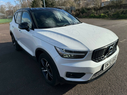 Volvo XC40  1.5 T3 R-Design Euro 6 (s/s) 5dr 