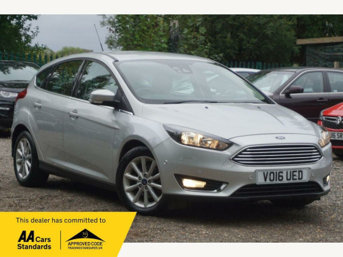 Ford Focus  1.0T EcoBoost Titanium Auto Euro 6 (s/s) 5dr