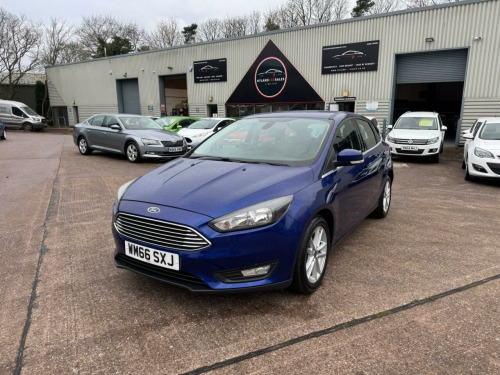 Ford Focus  1.0T EcoBoost Zetec Hatchback 5dr Petrol Manual Euro 6 (s/s) (100 ps) £20 T