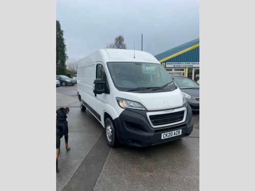 Peugeot Boxer  2.2 BlueHDi 335 Professional Panel Van 5dr Diesel 