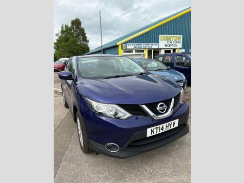 Nissan Qashqai  1.2 DIG-T Acenta SUV 5dr Petrol Manual 2WD Euro 5 