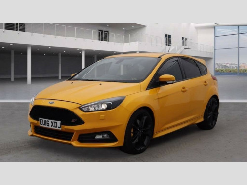 Ford Focus  2.0T EcoBoost ST-3 Euro 6 (s/s) 5dr