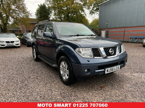 Nissan Pathfinder  2.5 AVENTURA DCI 5d 169 BHP Nav + Heated seats + B