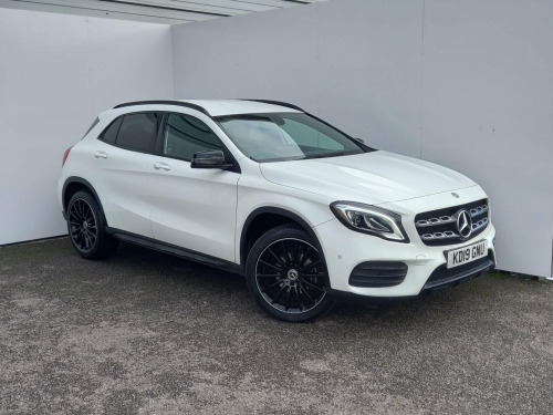 Mercedes-Benz GLA-Class  Gla Hatchback AMG Line