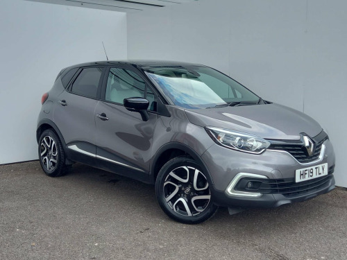 Renault Captur Hatchback Iconic