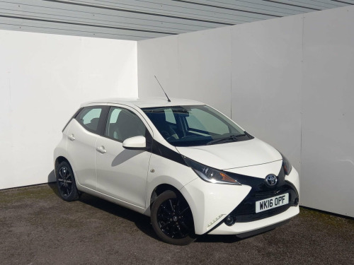 Toyota AYGO  Hatchback X-Play