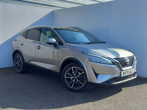 Nissan Qashqai Hatchback Tekna