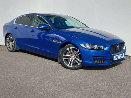 Jaguar XE  Xe Diesel Saloon Prestige