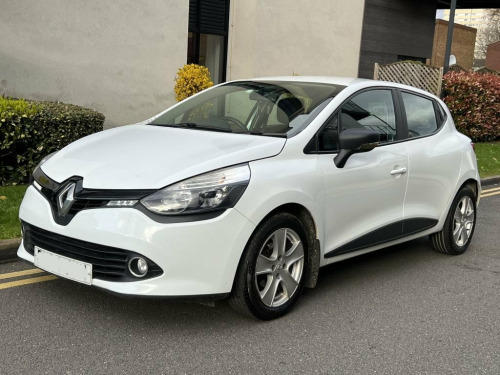 Renault Clio  1.1 EXPRESSION PLUS 16V 5d 75 BHP