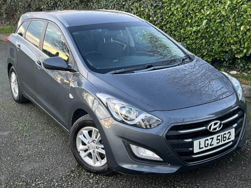 Hyundai i30  1.6 CRDi Blue Drive SE Tourer 5dr Diesel Manual Eu