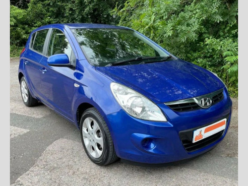 Hyundai i20  1.2 Classic Hatchback 5dr Petrol Manual Euro 5 (77