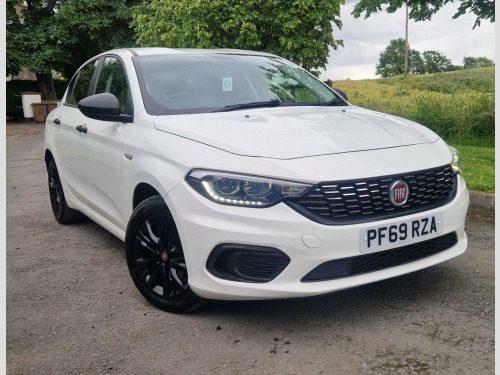 Fiat Tipo  1.4 MPI Street Saloon 4dr Petrol Manual Euro 6 (s/