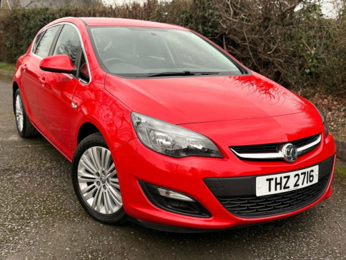 Vauxhall Astra  1.6 16v Excite Hatchback 5dr Petrol Manual Euro 5  