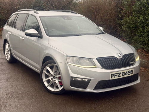 Skoda Octavia  2.0 TFSI vRS Estate 5dr Petrol Manual Euro 6 (s/s) 