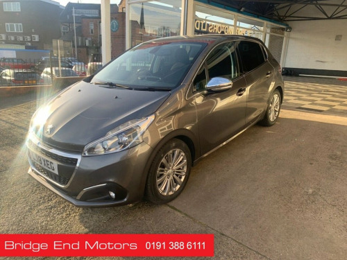 Peugeot 208  1.2 PureTech Allure Hatchback 5dr Petrol EAT Euro 