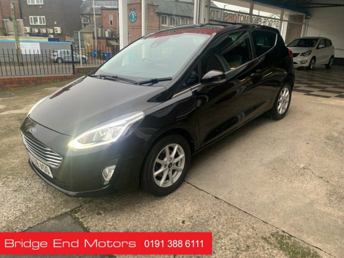 Ford Fiesta  1.1 Ti-VCT Zetec Hatchback 3dr Petrol Manual Euro 