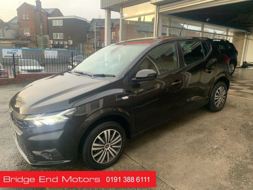 Dacia Sandero  1.0 TCe Comfort Hatchback 5dr Petrol Manual Euro 6 